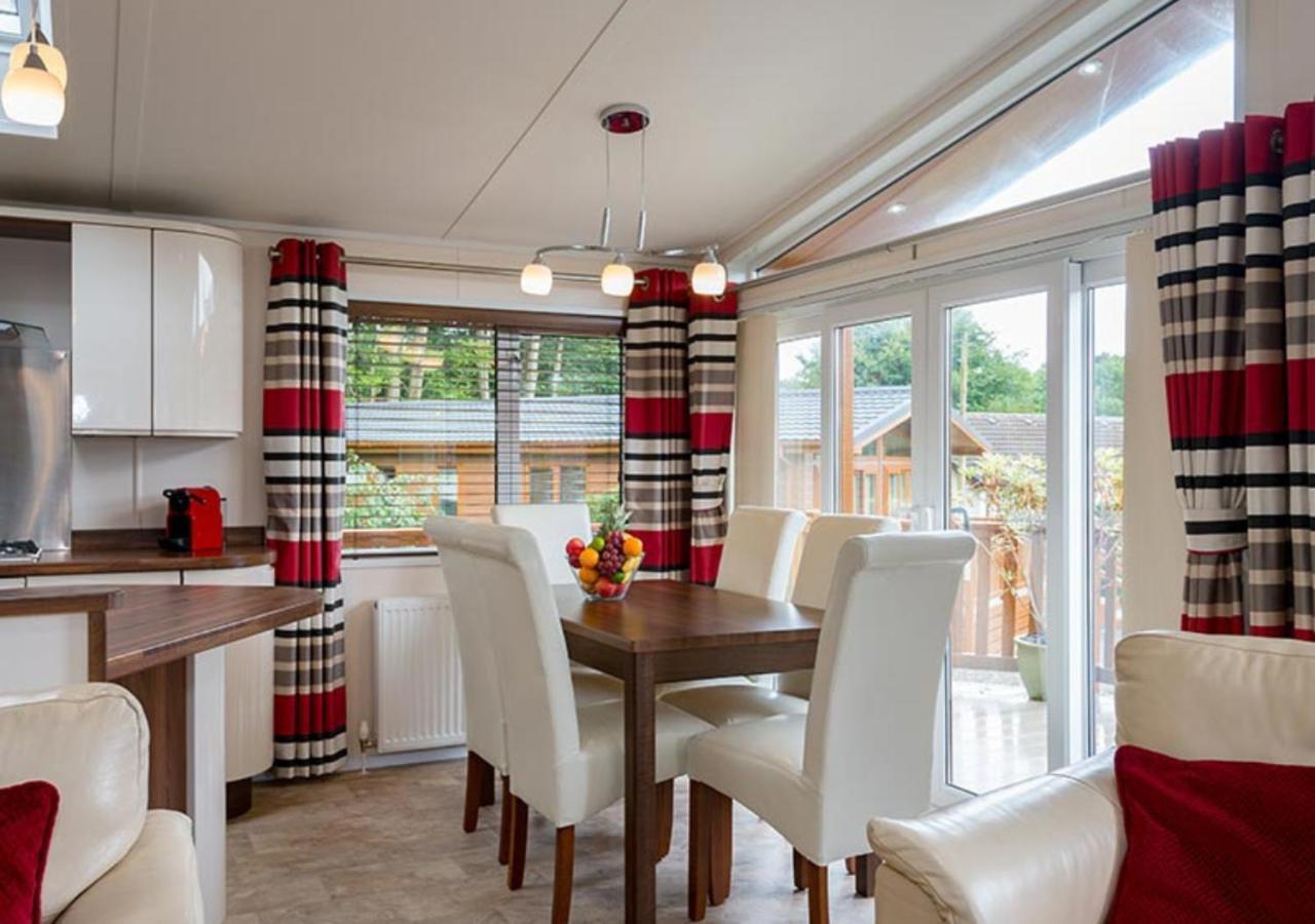 Lomond Woods Holiday Park Balloch Ngoại thất bức ảnh