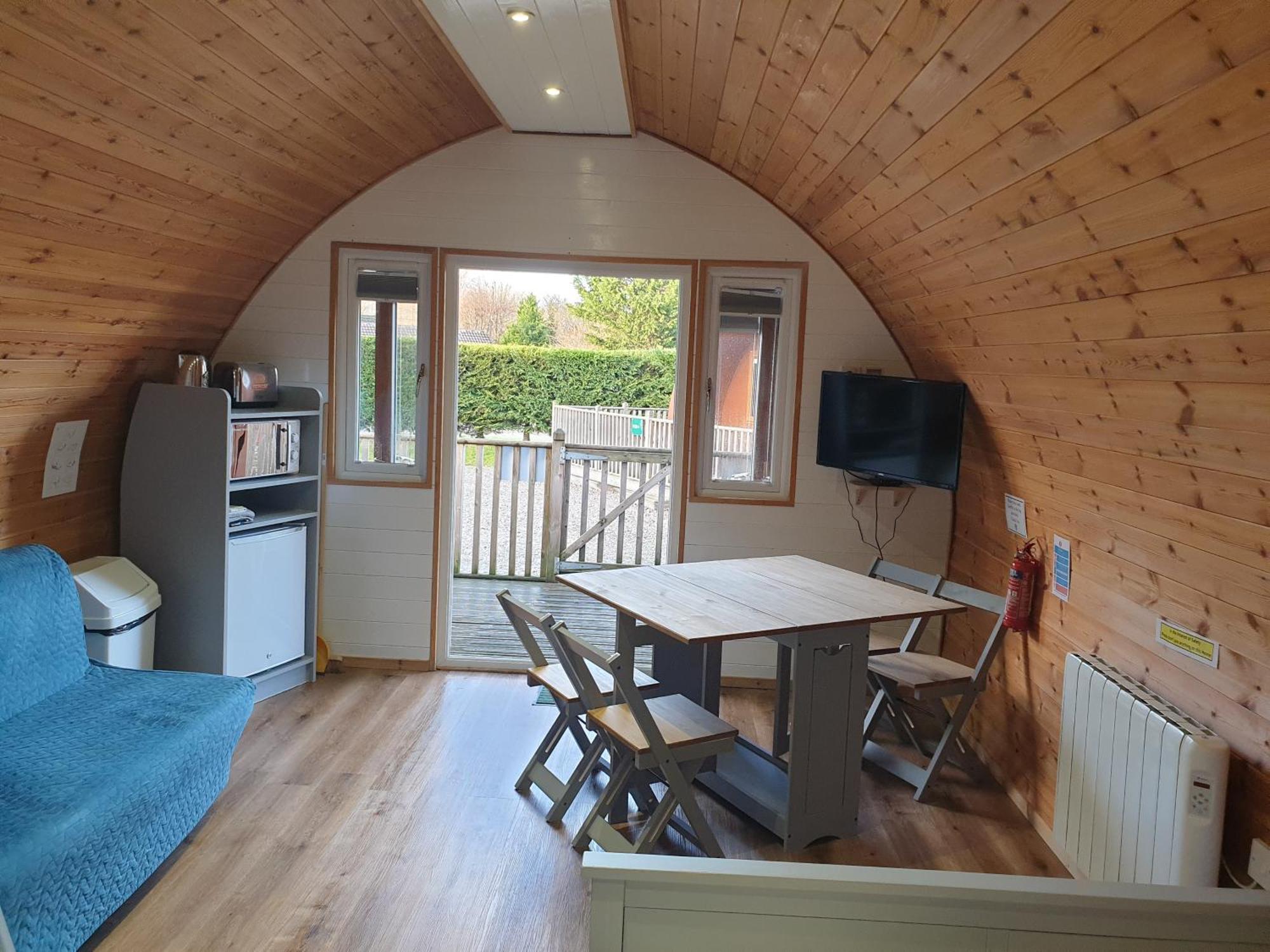 Lomond Woods Holiday Park Balloch Phòng bức ảnh