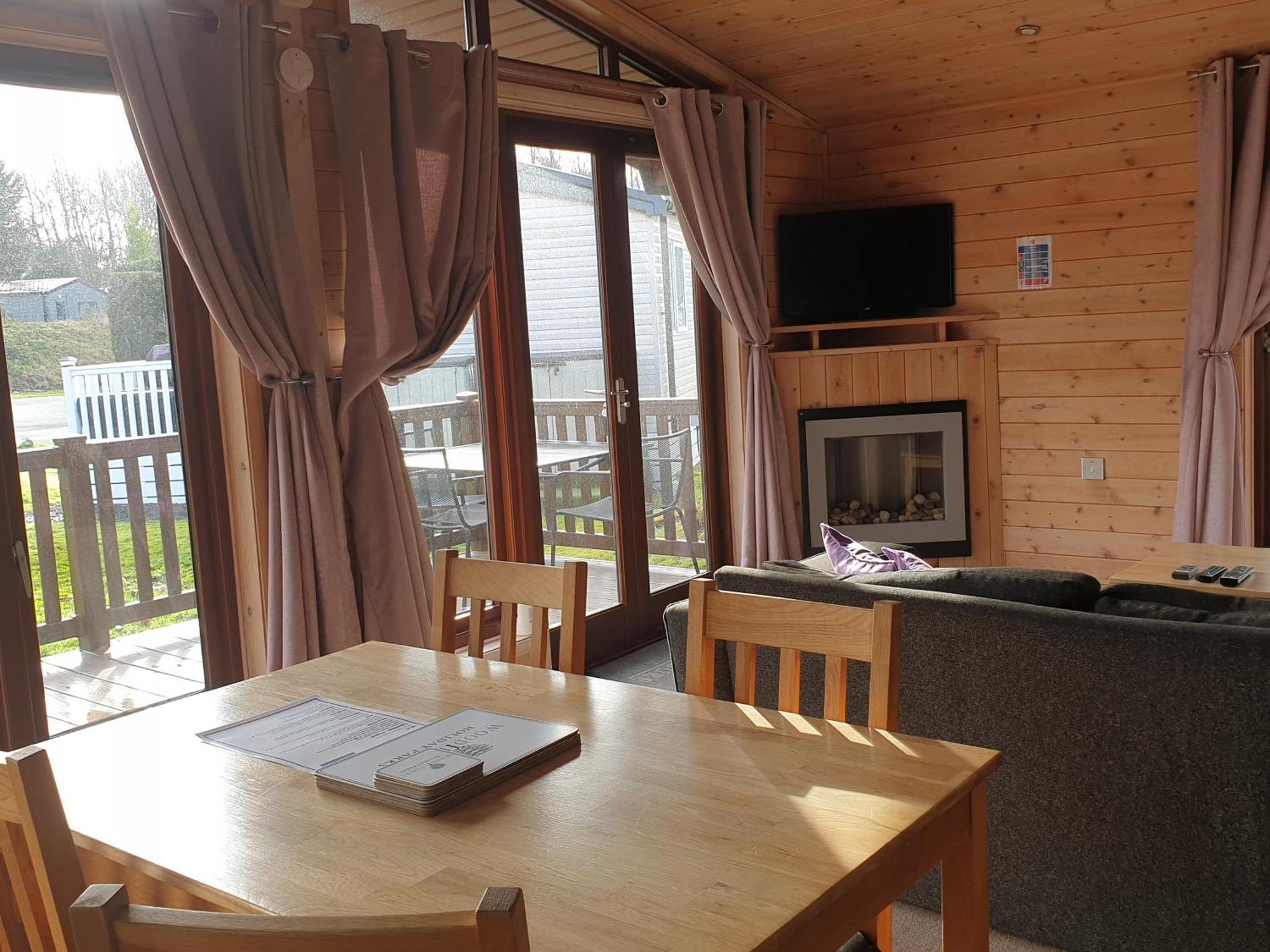 Lomond Woods Holiday Park Balloch Phòng bức ảnh
